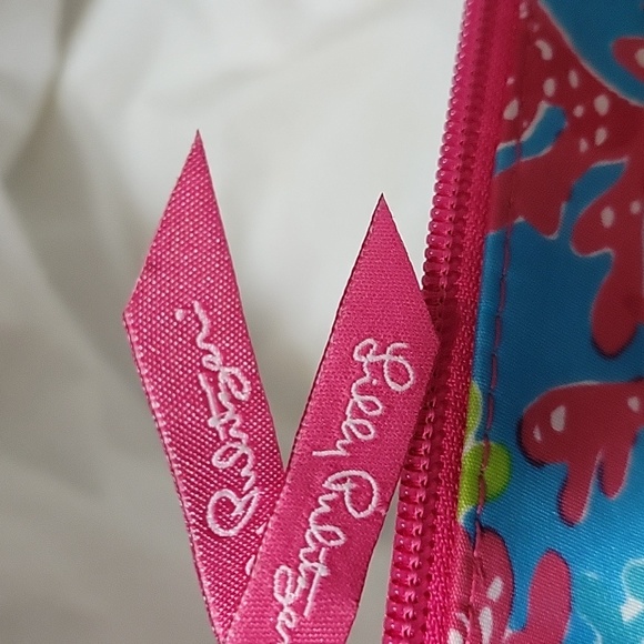 Lilly Pulitzer Insulated Travel Bag - Picture 3 of 5